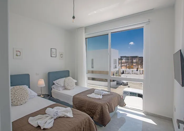 4-schlafzimmer-villa Mit Pool Im Zentrum Von By Interhome * Protarász